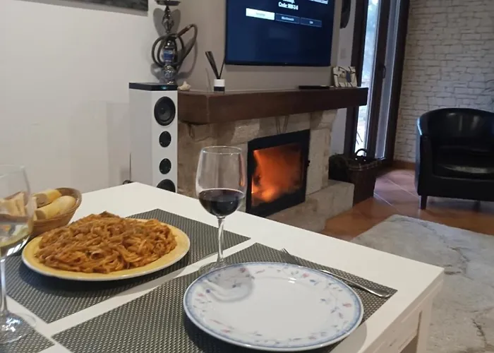 Villa Con Encanto En *