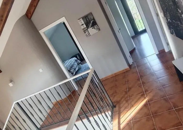 Villa Con Encanto En *